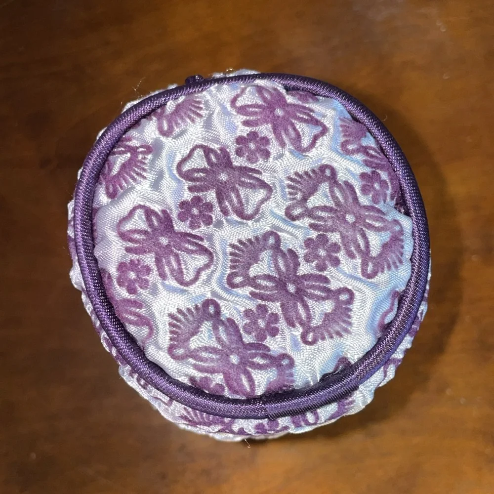 Merle Norman Purple Bow Tie Zippered Make Up Travel Bag